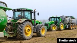 Сельхозтехника John Deere, иллюстративное фото