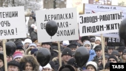 Лучше работать в Тихвине, чем митинговать в Пикалёво