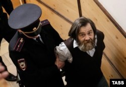 Сергей Мохнаткин в Тверском суде в апреле 2012 года